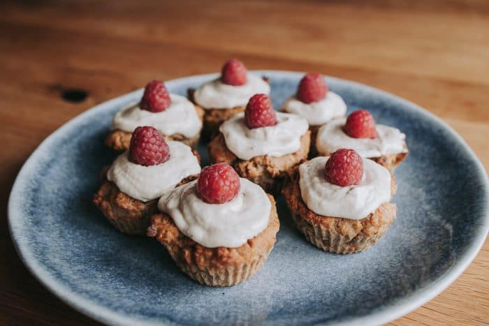Na tekvicové muffiny môžete použiť rovnakú polevu ako v recepte na mrkvové muffiny.