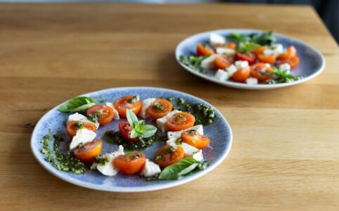 Šalát Caprese je vhodný pri stredomorskej diéte