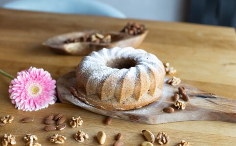 Najvláčnejšia hrnčeková orechová bábovka: Luxusný a jednoduchý recept.