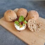 Proteínové cottage žemle.